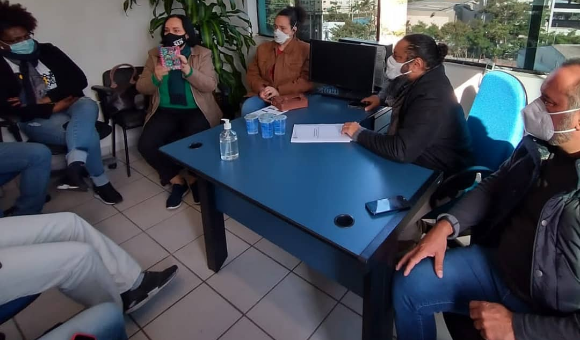 Deputada estadual Márcia Lia (PT) visita Taboão da Serra