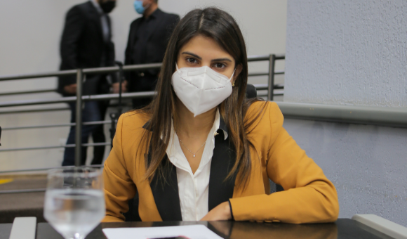 Agosto Lilás: Projeto de Lei quer ações nas escolas para promover “Namoro sem Violência”