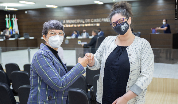 Câmara aprova Moção de Aplausos ao curso de teatro do Colégio Eleodoro