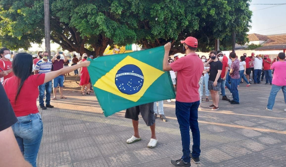 Resumo do forabolsonaro em Sapé
