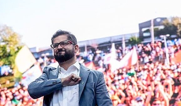 Socialista Chileno Gabriel Boric Presidente