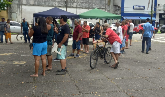 Trabalhadores dos transportes em caminhões de Cubatão em Luta