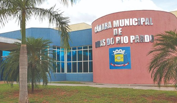 Câmara de Ribas retorna de recesso com nove vereadores denunciados pelo Gaeco