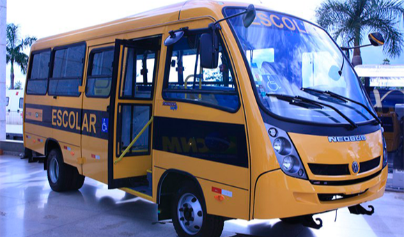 Apiaí é contemplado com 02 novos ônibus escolares