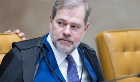 STF desembolsa R$ 39 mil em diárias internacionais para segurança acompanhar Dias Toffoli em viagem à Inglaterra