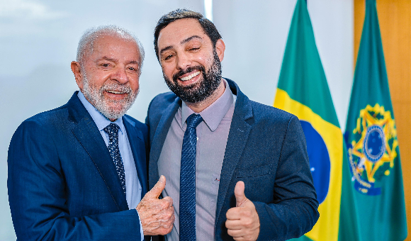 Lula aceita convite de Eduardo Zanatta e diz que virá a Balneário Camboriú