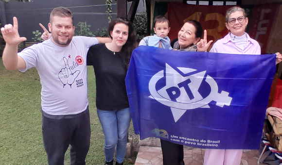 Parabéns militância petista pelas eleições internas