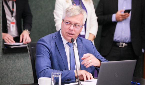 Fabiano diz que programa Estrada Boa Rural compromete finanças dos municípios