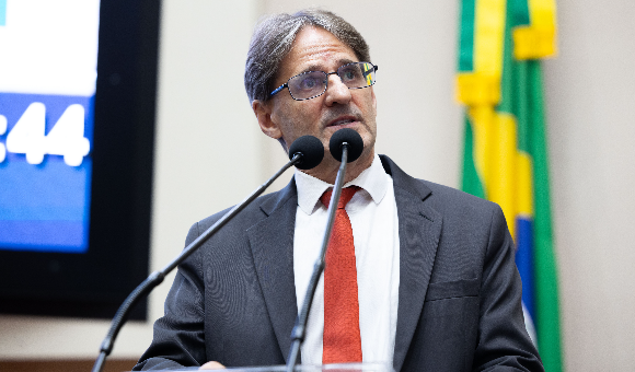 Saretta pede ação emergencial do governo para reduzir filas de cirurgias ortopédicas