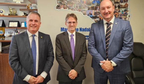 Saretta assume coordenação da Bancada do Oeste e define prioridades para a região