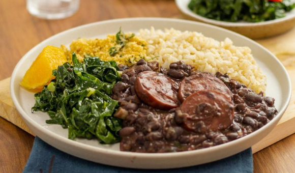 PT de Balneário Camboriú promove Feijoada para fortalecer a Casa Vermelha e reunir a militância