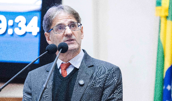 Saretta defende o fim de cláusula de barreira para os candidatos de concursos públicos de SC